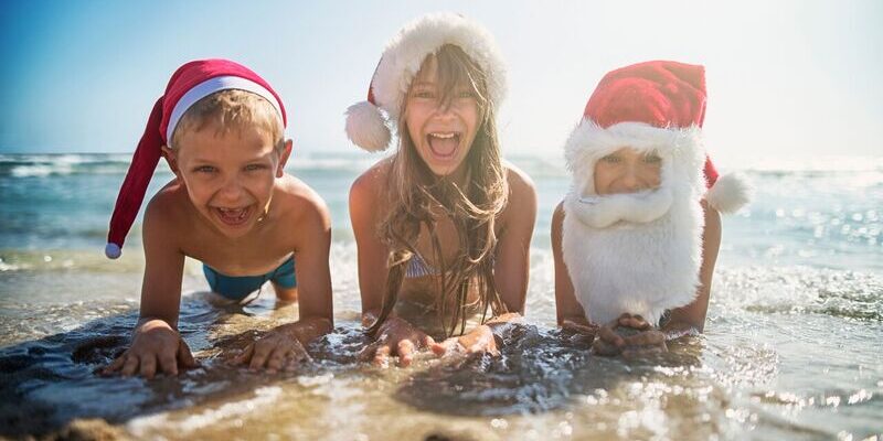 christmas on the beach kids santa hats
