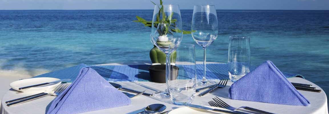 dine on the beach outdoor setup overlooking gulf