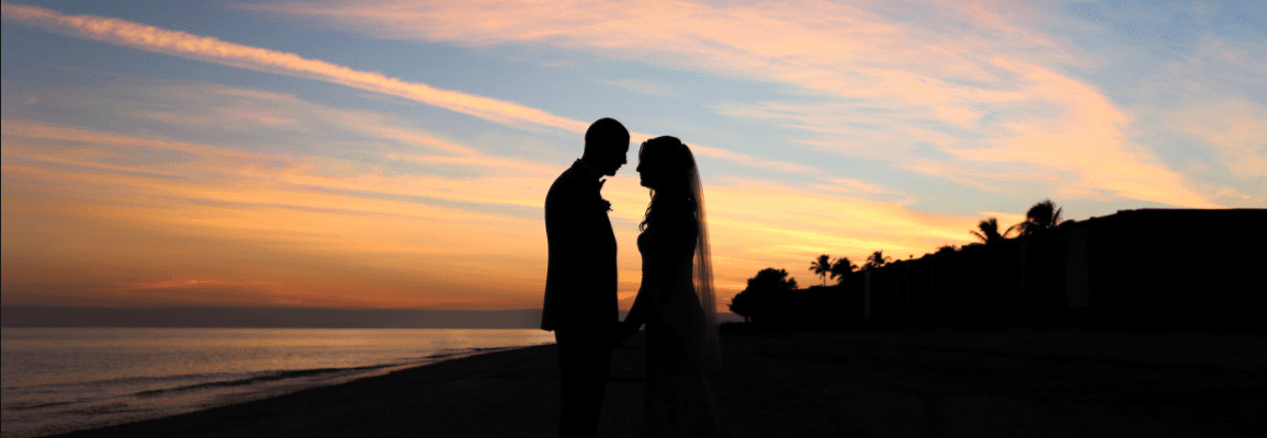 couple beach sunset sundial wedding sanibel