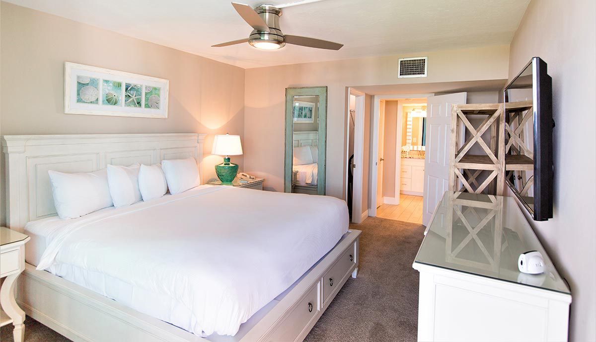 beach decor bedroom sundial resort suite v2