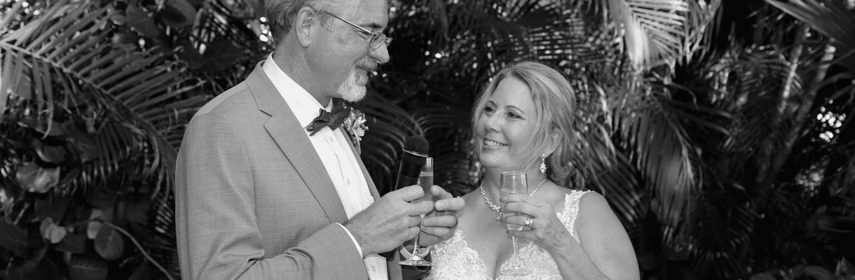ken and meg swfl photography reception portrait black and white wedding