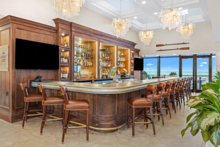 captain's catch bar with gulf front views